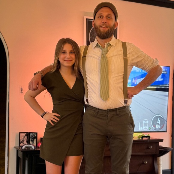 Meet your Posher, Riley - Picture 1 of 3